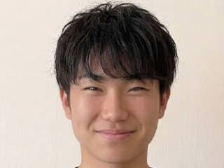 K君